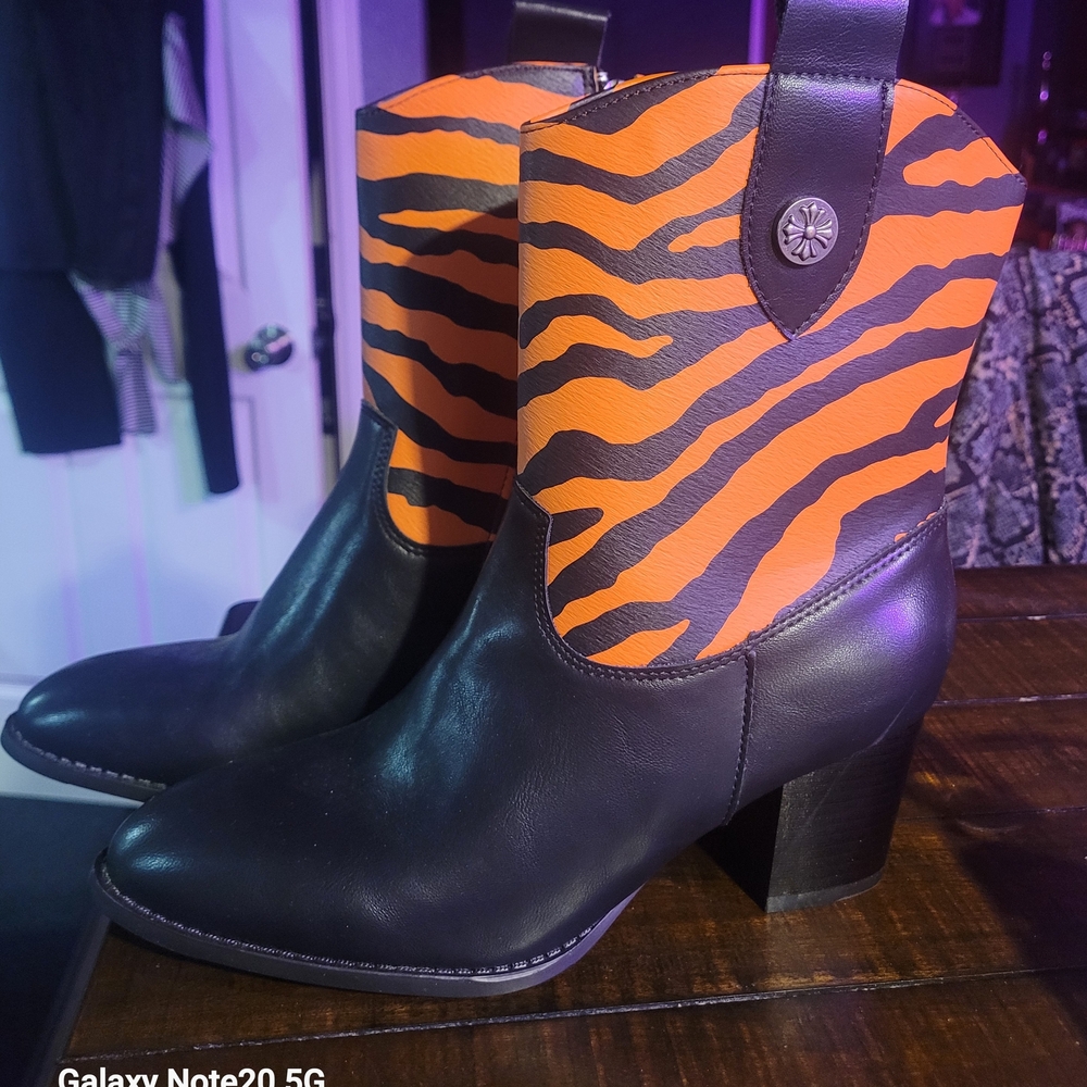 Black and Orange Women's Cowboy Boots